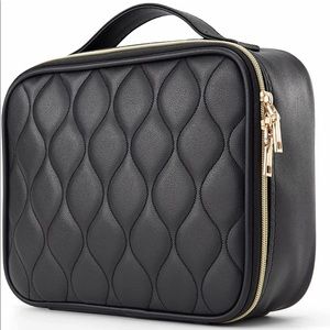 faux leather toiletries/makeup travel case